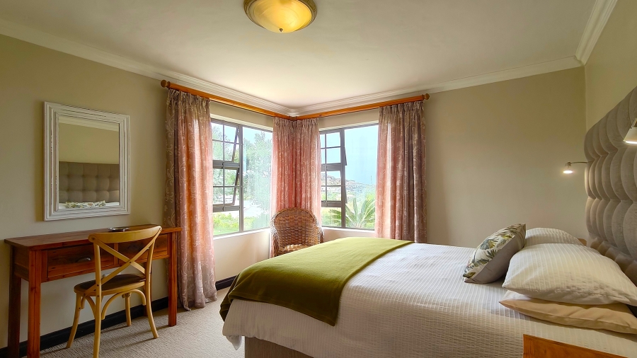 5 Bedroom Property for Sale in Num Num Cape Estate Western Cape